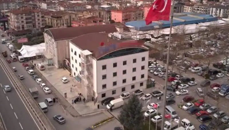 Deprem Mührü Tutan Özel Hastaneye Şok İddialar!