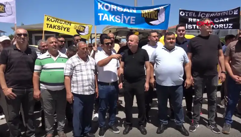 Belek'te Taksiciler Kontak Kapattı: Sebebi Dikkat Çekti!