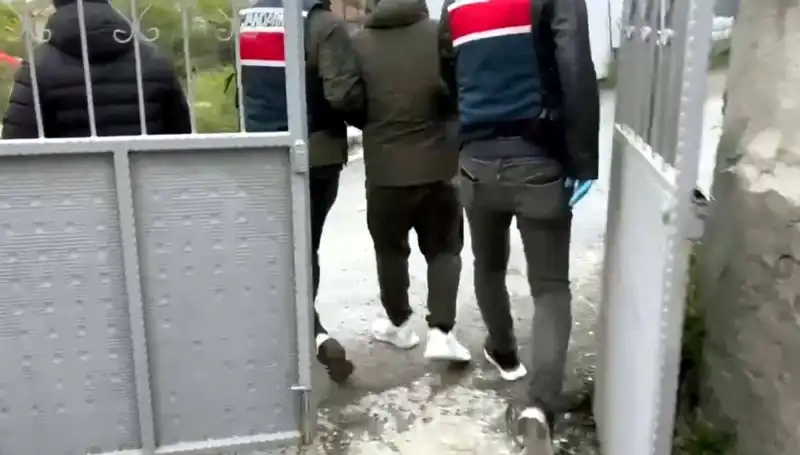 1.2 Milyar Liralık Dolandırıcılık Operasyonu: 139 Şüpheli Tutuklandı!