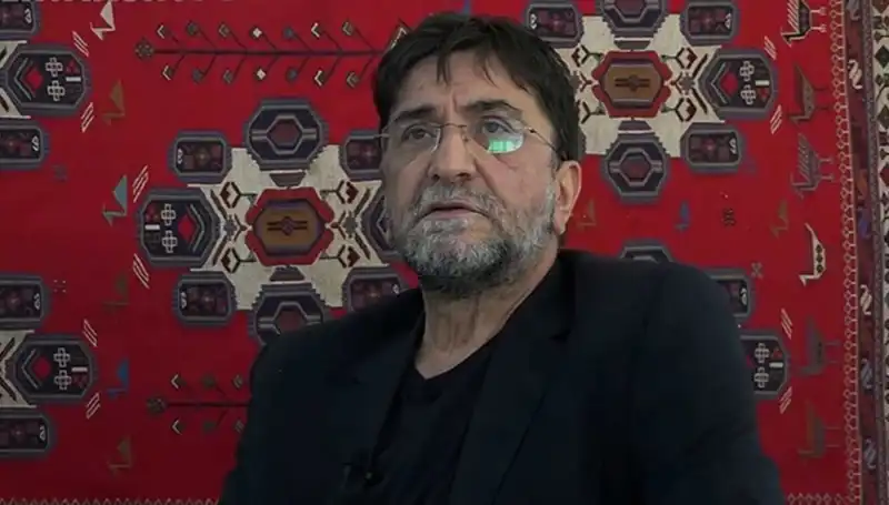 Türk Medyası, Nihat Genç’i Kaybederek Büyük Bir Değerini Yitirdi
