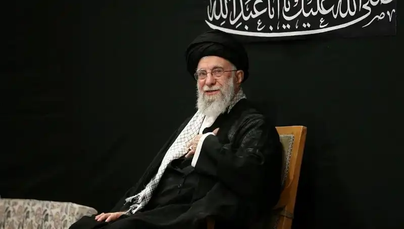 Hamaney, Savaşın Ardından İlk Kez Kamuoyuna Çıktı ve Mesajlarını Verdi
