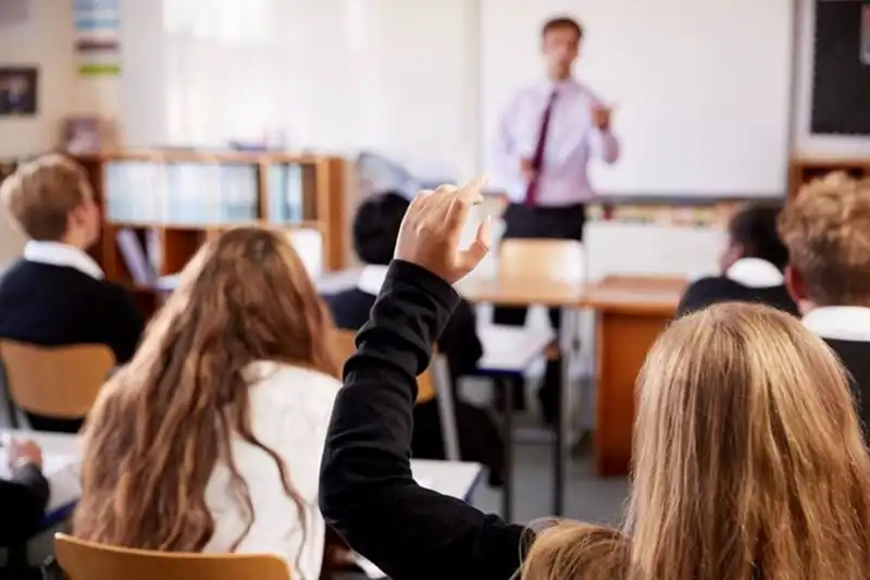 Özel Okul Fiyatları Araba Fiyatlarına Yaklaşıyor: Aileler Ne Yapmalı?