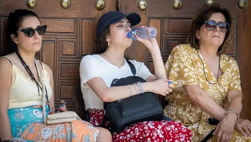 Türkiye’de Sıcaklık Rekoru: 23 İl 40 Dereceyi Aştı!