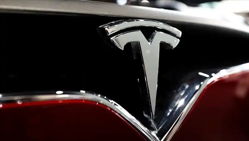 Tesla’da Ucuz Model Tartışması Büyüyor: FSD Bekleyen HW3 Sahiplerinin Sorunları
