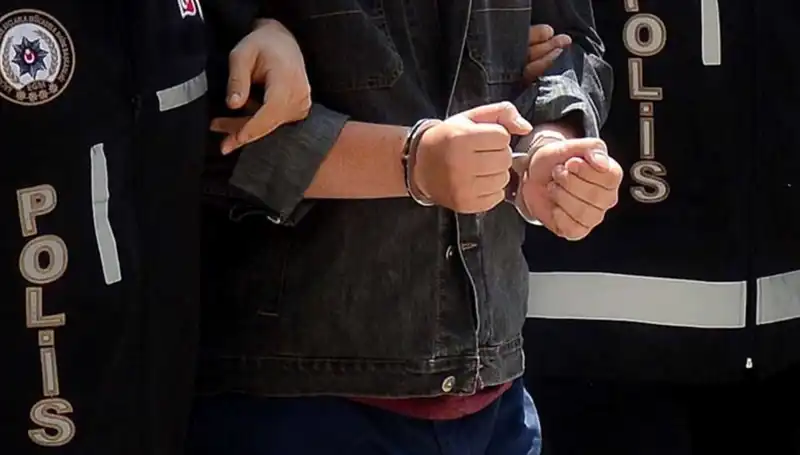 FETÖ'nün Dışişleri Bakanlığı İle İlgili Yapılanmasına Büyük Operasyon: 8 Kişi Gözaltında