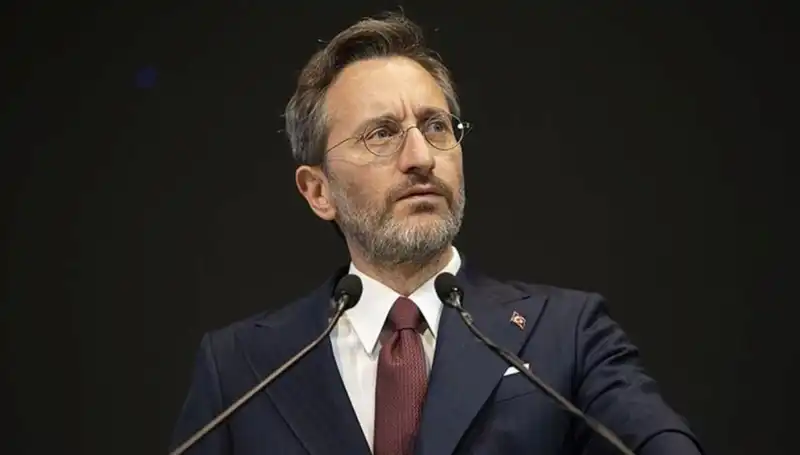 Fahrettin Altun'dan Özgür Özel'in Açıklamalarına Sert Tepki