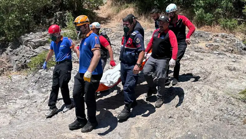 Kayalıkların Arasında Gizemli Ölüm: Ne Oldu, Neler Yaşandı?
