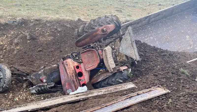 Kayseri'de Kontrolden Çıkan Traktör Şarampole Yuvarlandı: Kaza Anının Korkunç Detayları