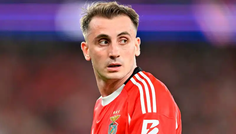 Gece Yarısı Şok Gelişme: Kerem Fenerbahçe'ye Transfer Oluyor!